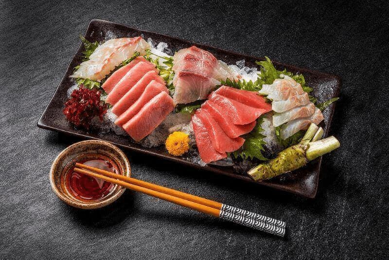 Với món sushi nguyên liệu thật sự tươi sống