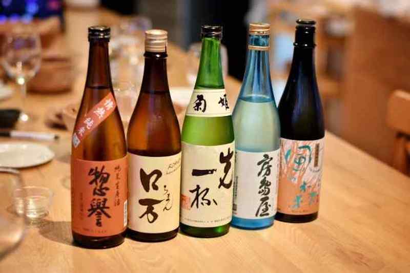 Uống rượu sake tại Nhật cần tuân theo một số nguyên tắc quan trọng