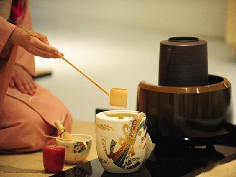 Tổng hợp các dụng cụ để pha trà đạo của Nhật Bản